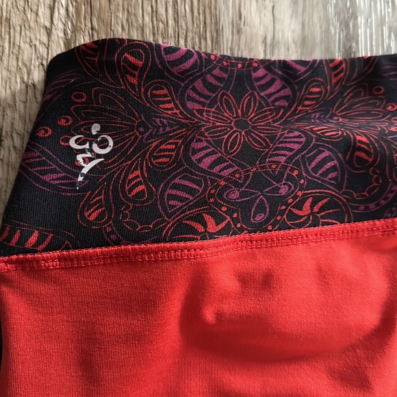 Spalding and Cozy Orange Leggings Bundle - Picture 9 of 9